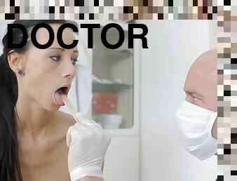dokter, tidak-biasa