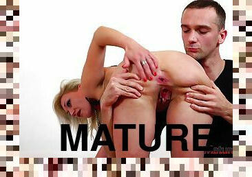 Mature whore kinky hardcore porn video
