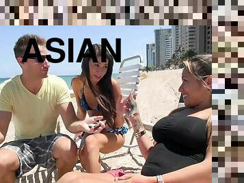 asyalı, amcık-pussy, oral-seks, üstüneyüzüne-boşalma, latin-amerikalı-kadın, meni, amcık, bikini, dövme