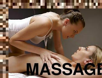 Sharing Saucy Sapphic Vibrations 1 - Massage Rooms