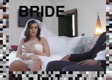 Hot brunette bride Valeria Borghese gets BBC - interracial love cumshot