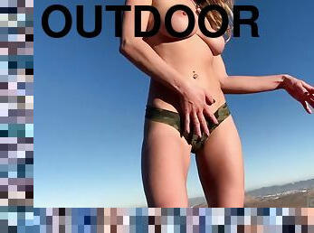 hardcore Outdoor Fucking Sucking And Smoking In Desert - Big tits