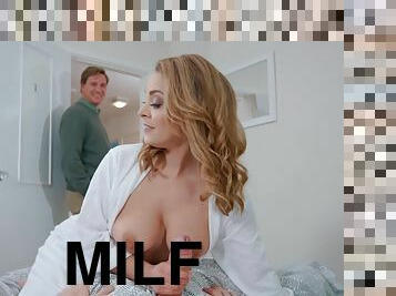 Liza Del Sierra tempting MILF dirty sex clip