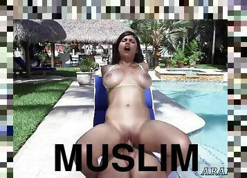 Muslim rear slit show My first Creampie