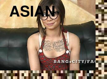 asian, tua, menghisap-zakar, deepthroat, lebih-tua, gagging, putih, kasar