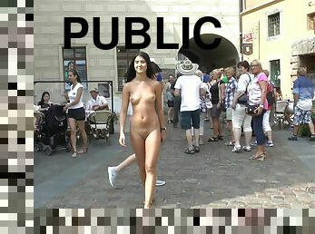 en-plein-air, public, babes