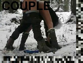 Fantastic girlfriends sex in the snow
