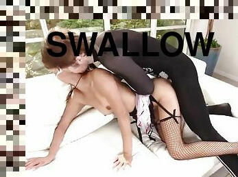 Teen fucks and swallows cum Bitty Bopper is scared