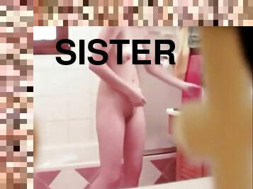 Spying on my stepsister shaving her pussy