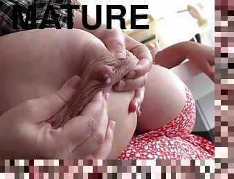 gros-nichons, monstre, mature, lesbienne, maman, naturel, gros-seins, seins, lait