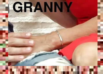 suihinotto, isoäiti-granny, kova-seksi, pilluuntulo, blondi