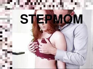 Collage profi stepmom realy hard time fucking from house