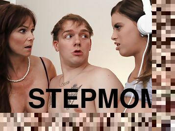 Syren De Mer, Jesse Pony - Fucked By Gamer Girl And Stepmom in 4K - Old and young