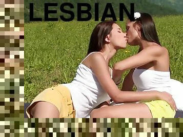 Teen cuties have lesbian sex on a picnic