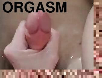 Ruined orgasm...my new handjob in the bath