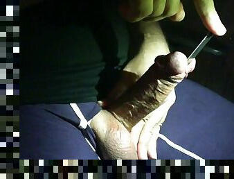 URETHRAL GAME DEEP INSERTING A PINK COCK IN THE EYE