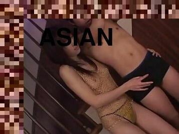 asiatique, fellation, ejaculation-sur-le-corps, japonais, pieds, jeune-18, par-voie-orale, fétiche