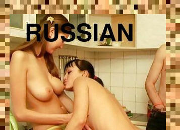 chatte-pussy, russe, fellation, ados, maison, trio, natte, jeune-18, sur-le-visage, naturel