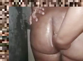 buntut, mandi, amateur, perempuan-besar-and-gemuk, mandi-shower, solo