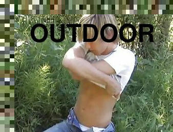 Lukas Suit horny boy to masturbate outdoors