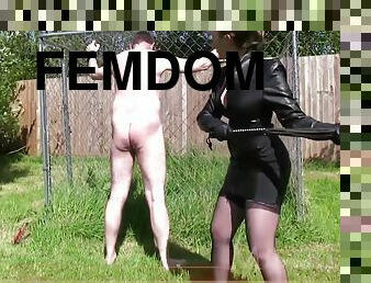 utendørs, milf, bdsm, fetisj, bondage, elskerinne, hage, brunette, femdom