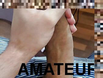 masturbation, amateur, ejaculation-sur-le-corps, énorme-bite, ados, gay, branlette, jeune-18, ejaculation, solo