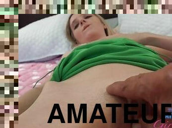 cona-pussy, amador, caseiro, penetração-de-braço, pov, namorada, loira, doce, inocente