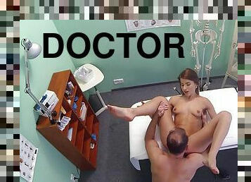 European slut Paola Mike shagged by horny doctor