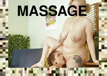 Blonde loves girlfriends toes during impromptu massage