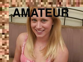 gros-nichons, public, amateur, fellation, ados, hardcore, hirondelle, point-de-vue, blonde, mignonne