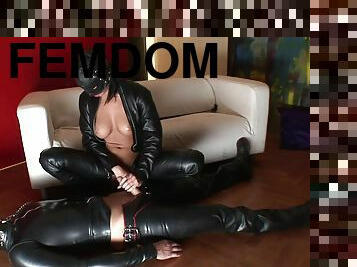 Full latex fantasy in scenes of female dominance