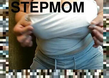 Big fat stepmom