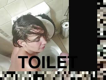 pelacur-slut, toilet, pelacur-whore