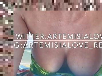 Part2 ArtemisiaLove enjoying the beach in Florida with her big tits(Twitter:Artemisialove9