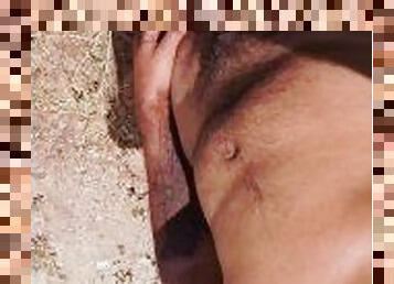 Outdoor masturbada cumm shot. UnCut Dick.