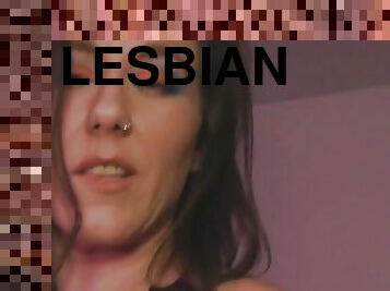 תחת, ציצי-גדול, דגדגן, פטמות, רזה, לסבית-lesbian, אמא-שאני-רוצה-לזיין, לעשות-עם-האצבע, טבעי, שחרחורת