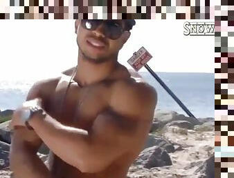 Ajx pornostar castro in the beach