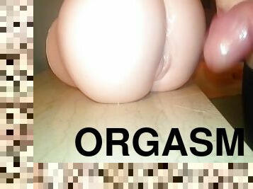 doggy-style, obrovské-huge, masturbácia, orgazmus, pička, hračky, creampie, prstovanie, bábika