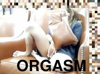 Crazy orgasms at starbucks 880cams.com