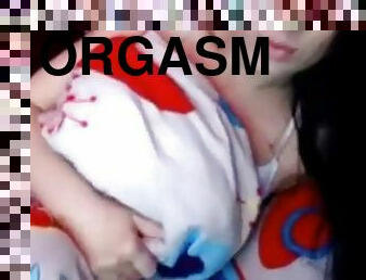 Shaking orgasms while mom home 880cams.com
