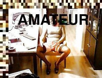 masturbare-masturbation, travestit, amatori, laba, ciorapi, sperma, lenjerie, fetish, latex, solo