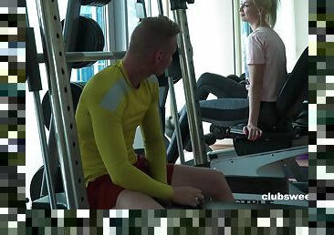 Steamy action down at the gym for a petite blonde