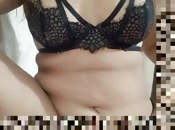 Amber Khan is showing off her body in black sexy bra and panty..