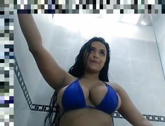 Thick girl with big tits plays in the shower