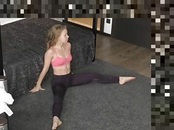 Flexible Nude Anal Yoga ! 18 yo