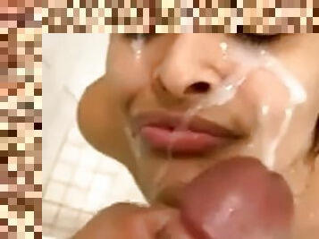 Latina milf gets a hot facial. Found her on meetxx.com.