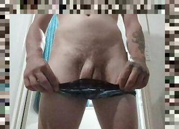 AUSSIE STRIP TEASE AFTER WORK