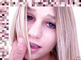 18Yo Girl cutie pie with braces gets screwed at audition