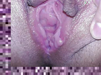 cur, tate-mari, inseland, clitoris, paroasa, imens-huge, masturbare-masturbation, orgasm, pasarica, nevasta