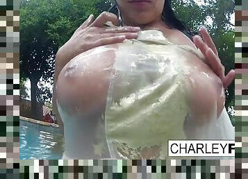 teta-grande, masturbação, na-rua, babes, estrela-porno, peituda, mamas, incrível, sozinho, morena